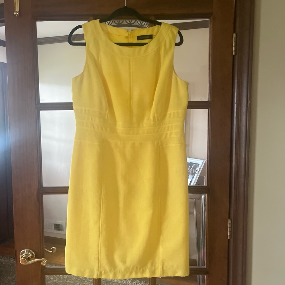 Ellen Tracy Bright Yellow Sleeveless Midi Dress